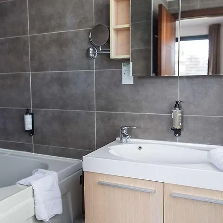 Zenitude Residences Voltaire Ferney-Voltaire