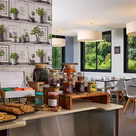 فندق Zenitude Residences Voltaire فيرني-فولتير، أين