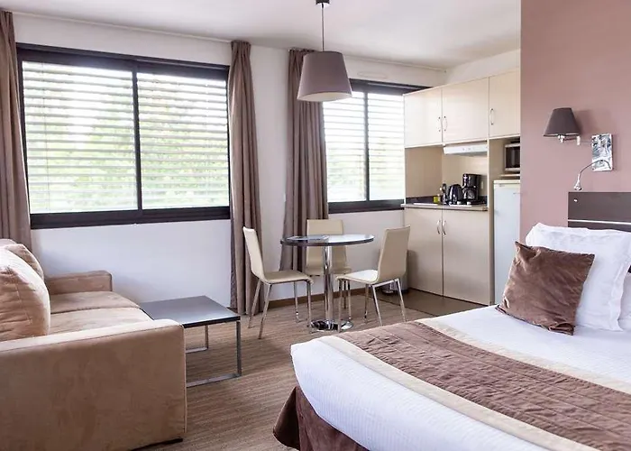 Hotell Zenitude Residences Voltaire *