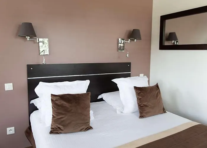 Zenitude Residences Voltaire Hotell *